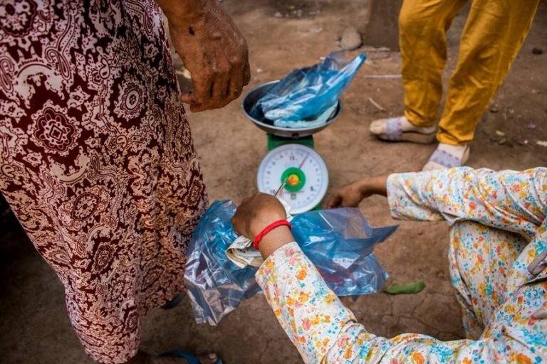 market scaling launch formula